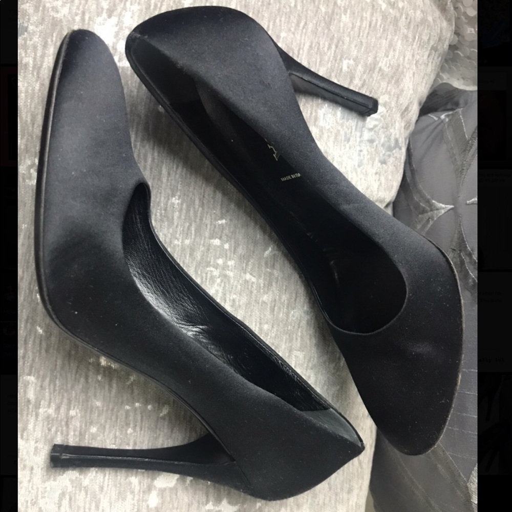 Prada Pumps - image 3